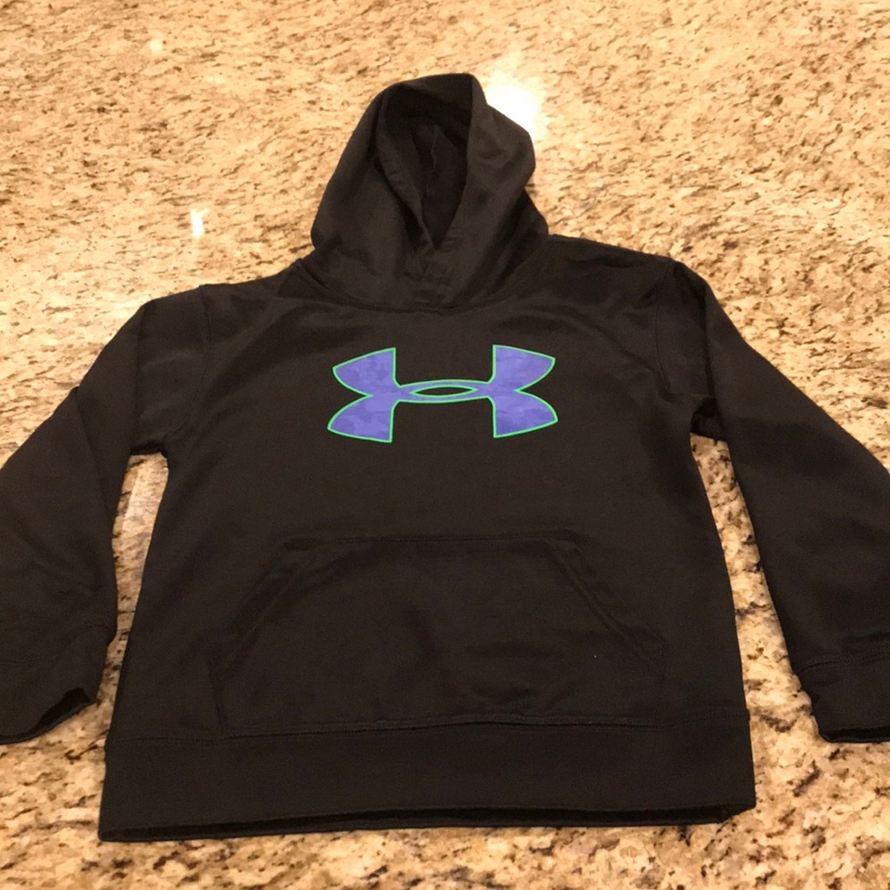Boys under armor sweatshirt